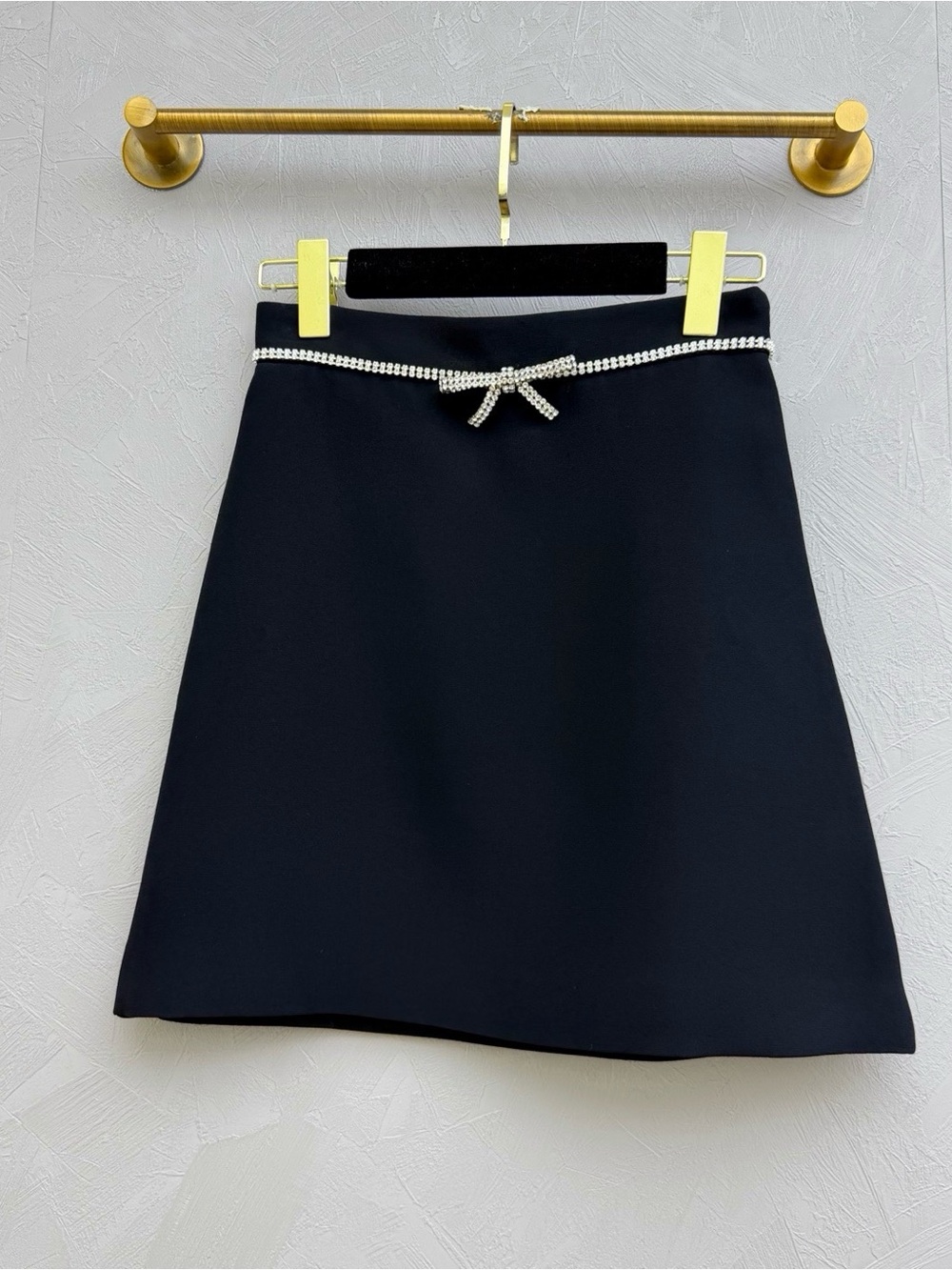 🚩steal Miu Miu Black A-Line Skirt with Rhinestone Bow Trim